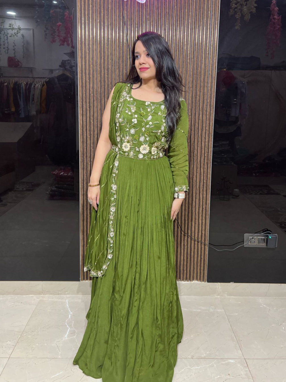 Beautiful Sequence Work Gown RC11