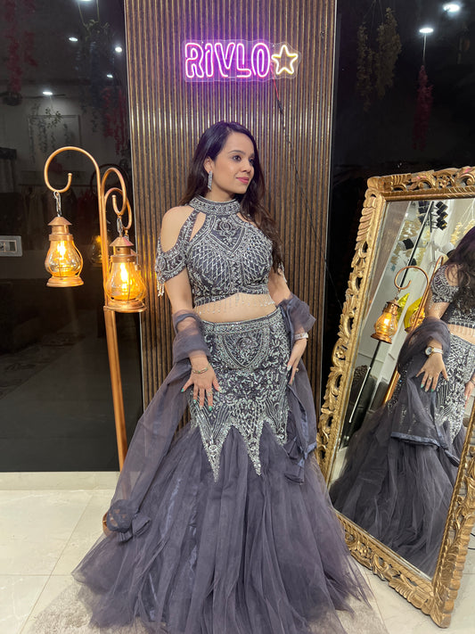 FISH CUT HEAVY LEHENGA RC195