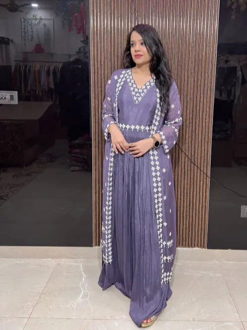 STYLISH GOWN WITH CAPE RC62