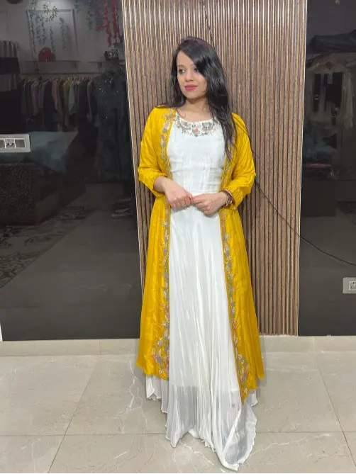 STYLISH GOWN WITH CAPE RC93