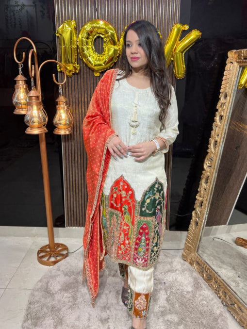 EMBROIDERED SUIT WITH DUPATTA RC129