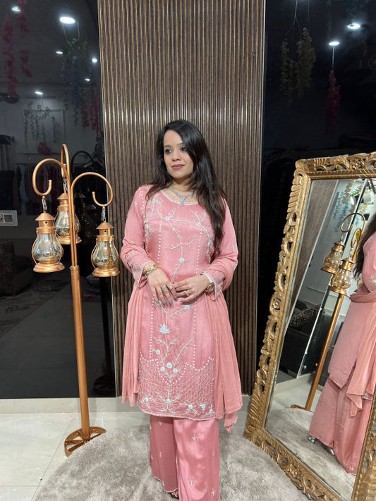 FINE WORK SUIT RC189