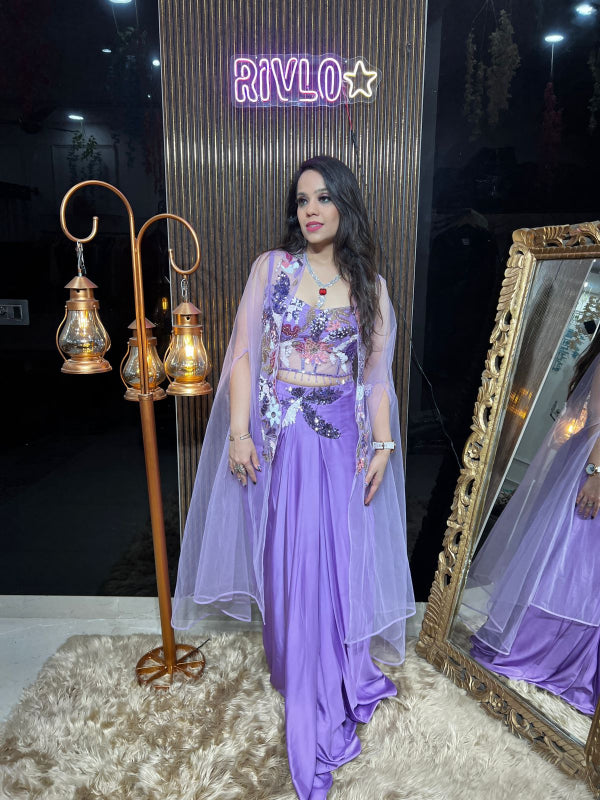 π Step into elegance with this enchanting drape set. π RC348