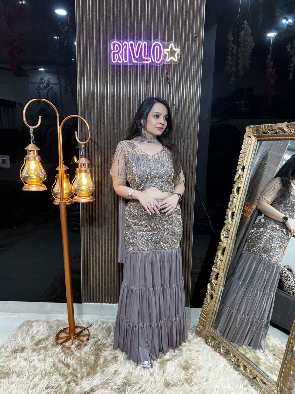 ✨ Beige And Black Tiered Skirt & Embellished Blouse Set ✨ RC372