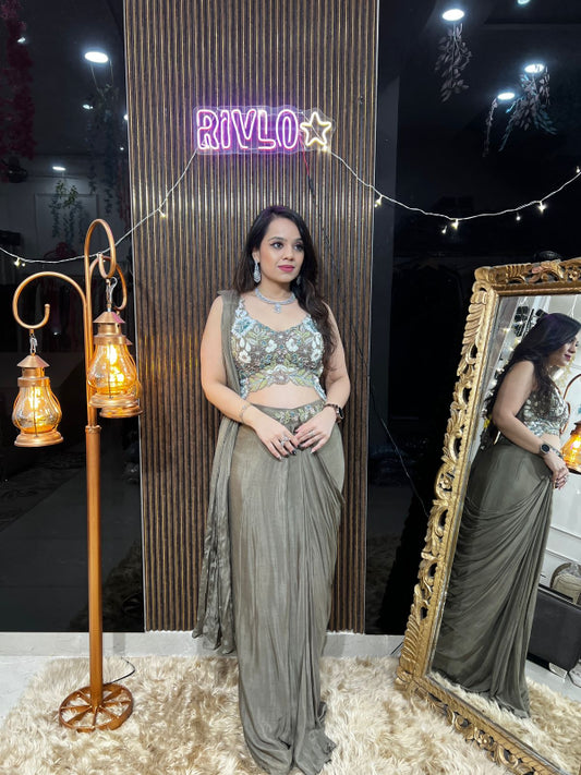 💫 Olive Green Pre-Draped Saree Set by Rivlo Aurum AC02