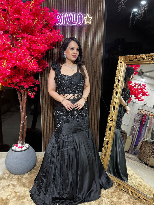 Black Embellished Mermaid Drape Set ✨ AC83
