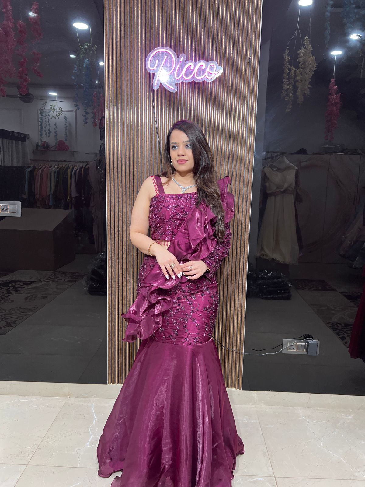 FISHCUT LEHENGA WITH DRAPE DUPATTA RC50