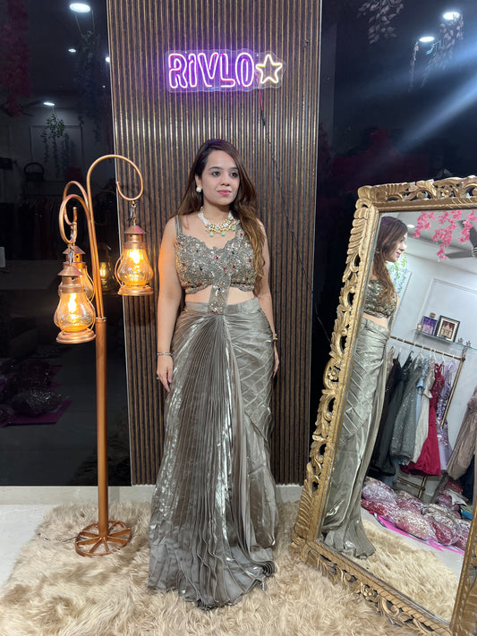 Wine ,Green ,Pink , ROSE GOLD,baby pink & gold Luxe Draped Saree Set RC671