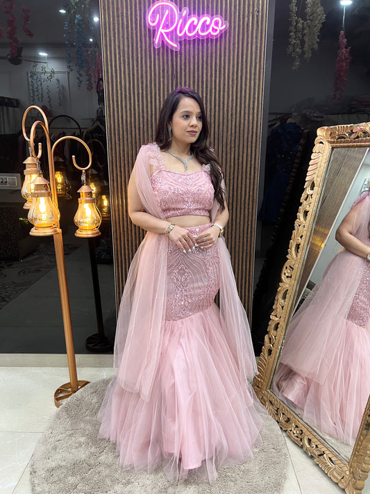 HEAVY WORK FISH CUT LEHENGA RC86