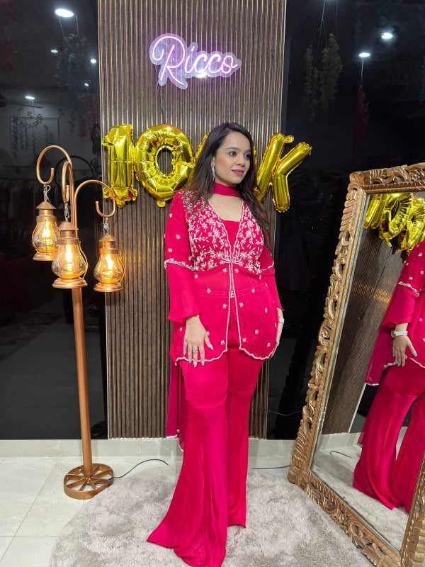 GARARA EMBROIDERED SUIT RC130