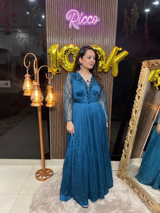 Beautiful Long Gown RC143