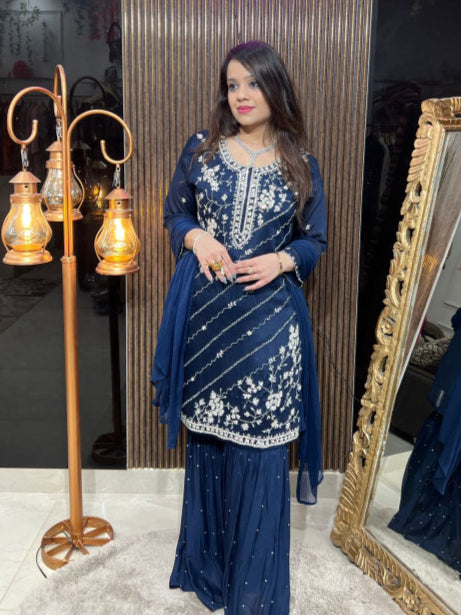 SAMRT EMBROIDERY NAVY SUIT RC178