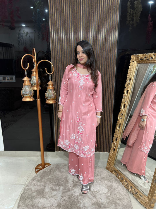 FLOWER EMBROIDERY SUIT RC188