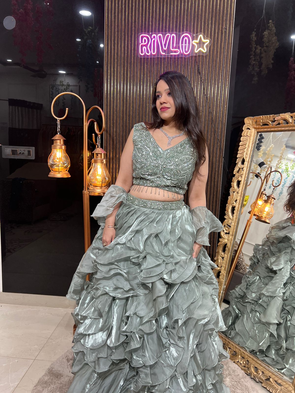 RUFFLE LEHENGA RC204