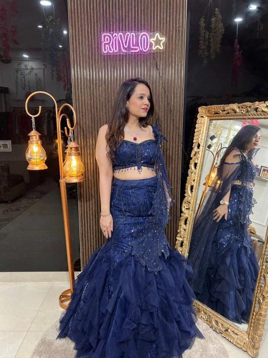 HEAVY FISHCUT LEHENGA WITH LONG STYLISH LEAF RC208
