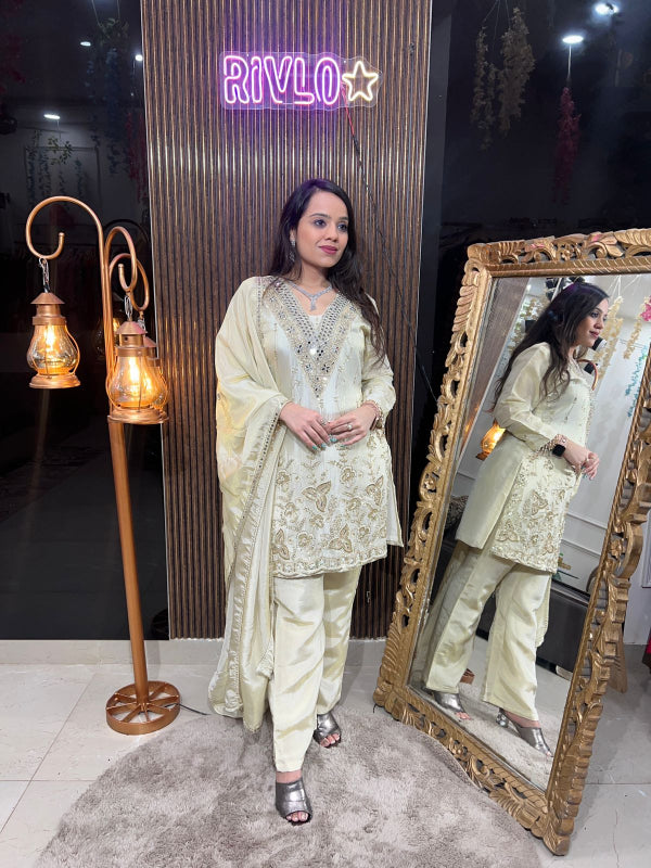 Ivory Gold Embroidered Kurta Set with Straight Pants RC236