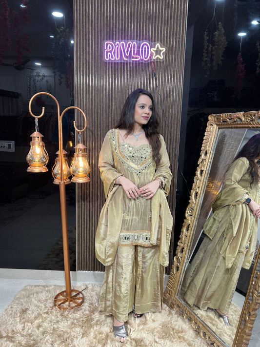 ✨ Golden Embroidered 3PIECE Suit Set ✨RC284