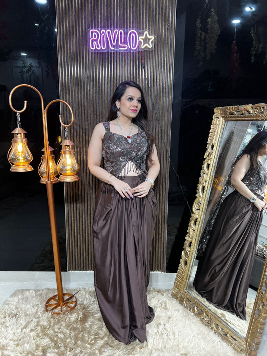 ✨ Steal the spotlight with this contemporary designer drape outfit. ✨ RC343