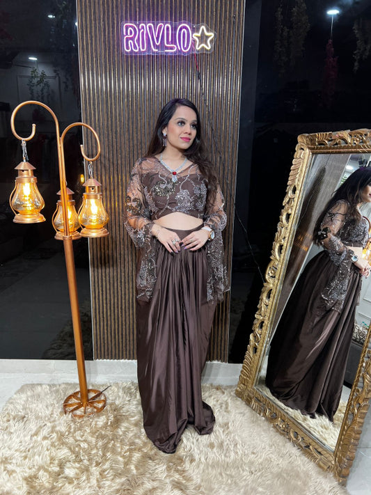 🌟 Make an everlasting impression with this chic designer drape set. 🌟 RC346