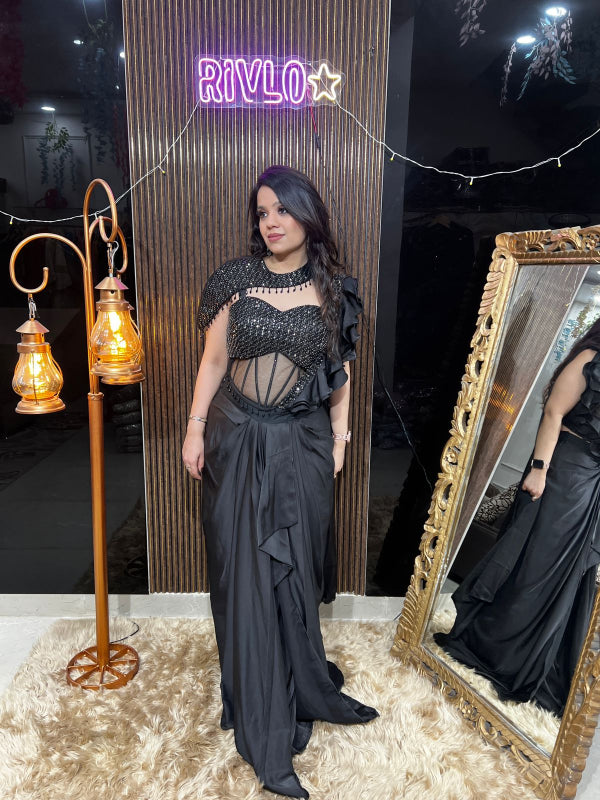 ✨ Indo-Western Ruffle Drape Set With Cape RC394