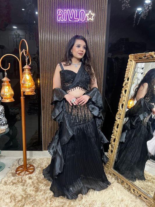 ❤️✨ Black Embroidered Fishcut Lehenga Set ✨❤️RC488