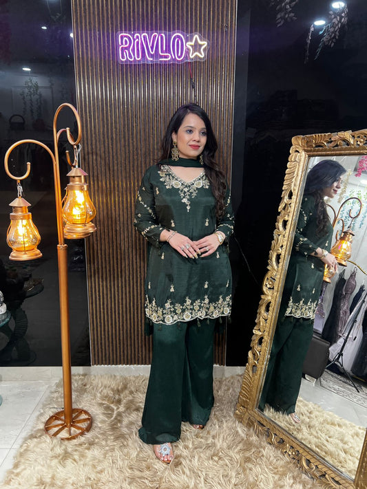 💚✨ Emerald Elegance Embroidered Suit Set ✨💚 RC490
