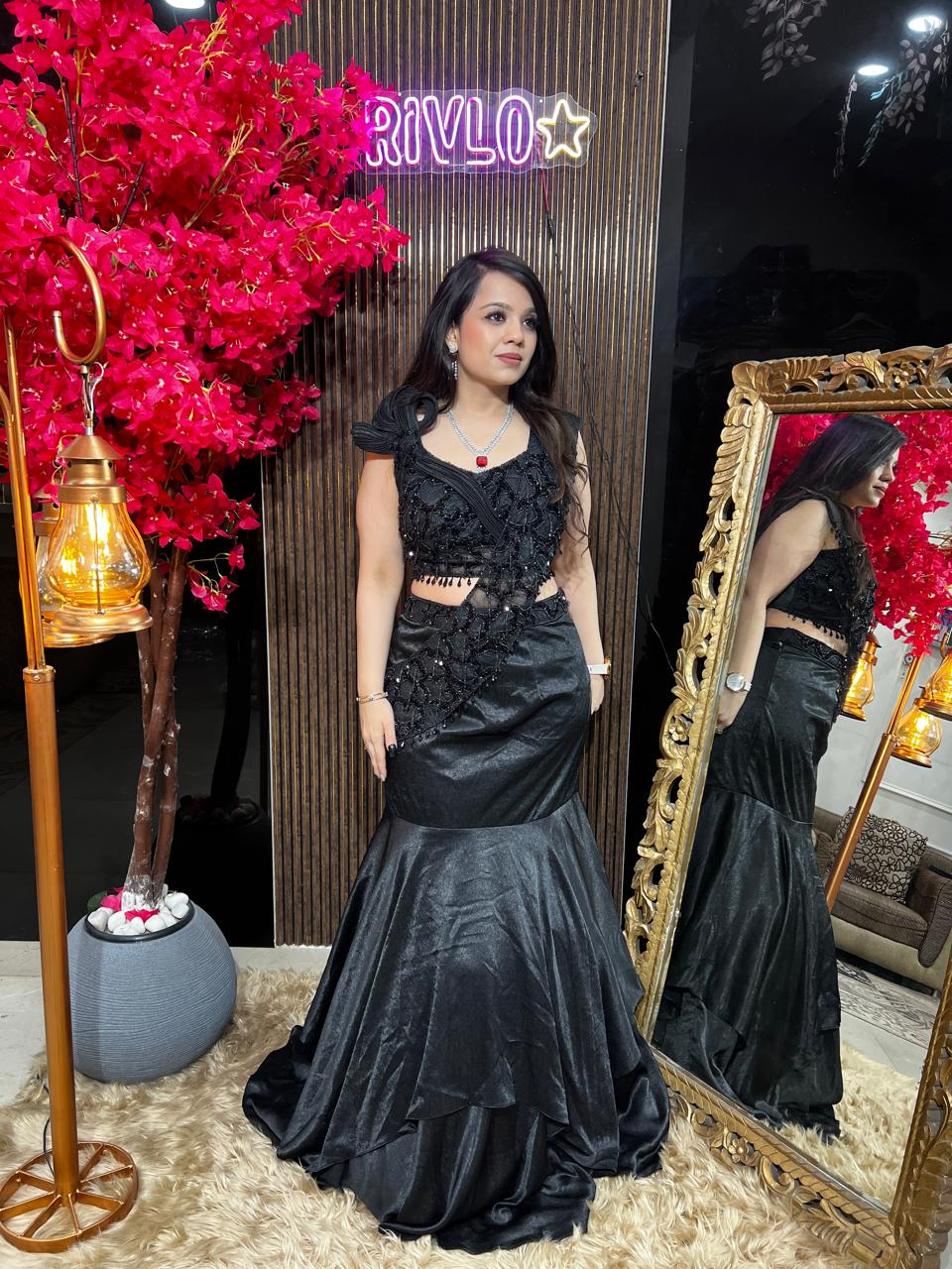 Black Emblished Mermaid Drape RC538
