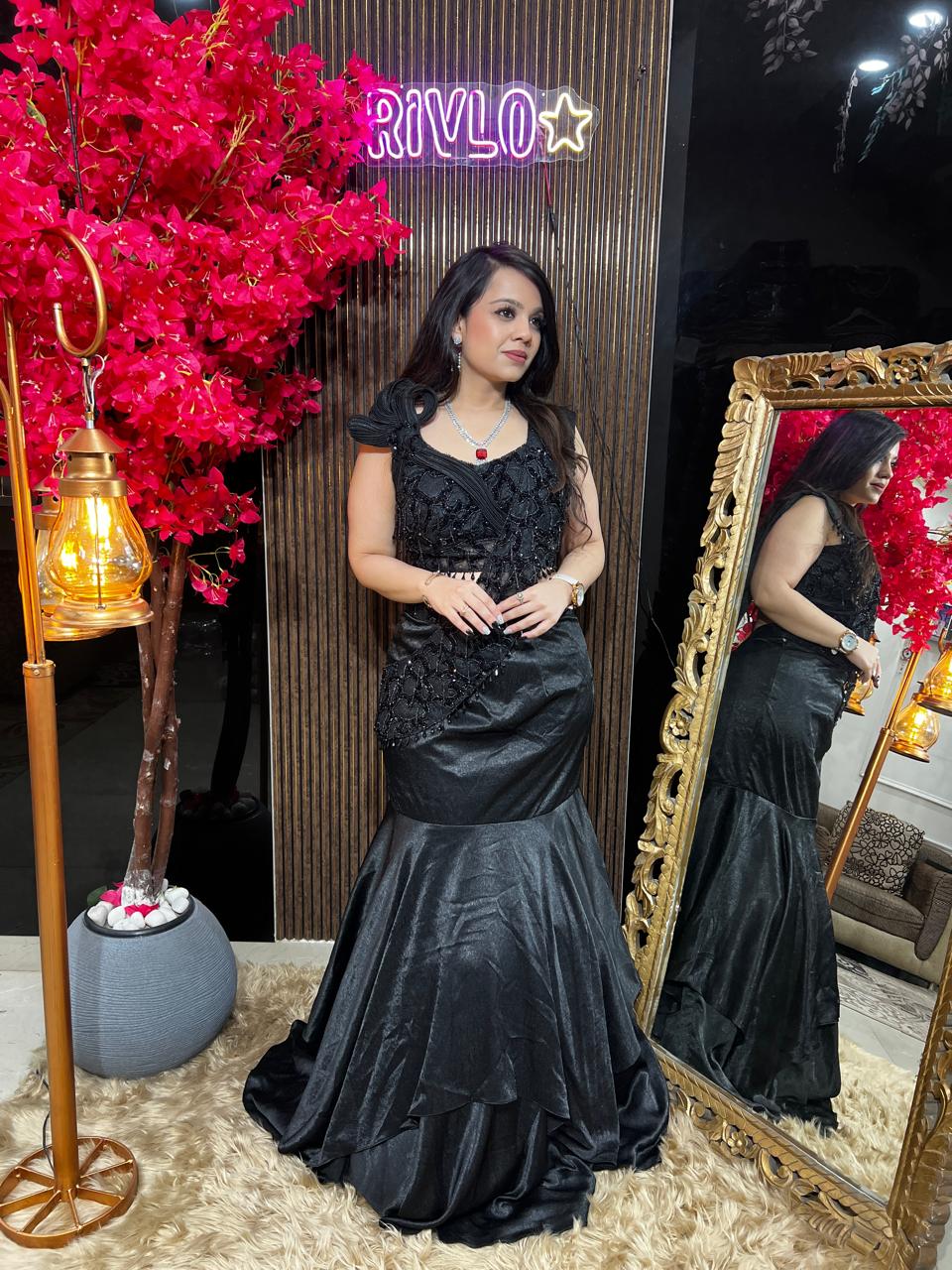 Black Emblished Mermaid Drape RC538