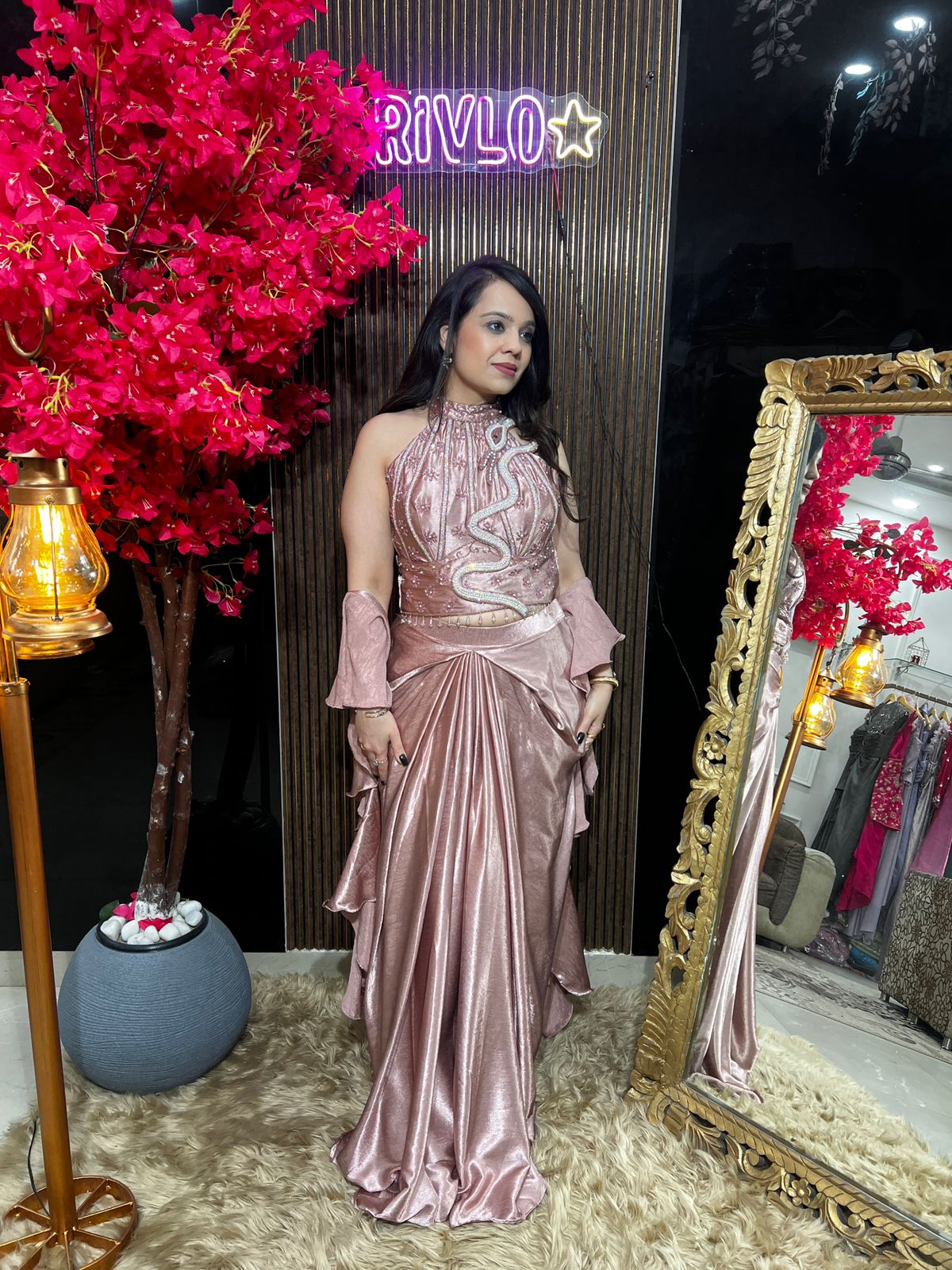 Dark Pink And Baby Pink Serpentine Embellished Drape Set and free snake ring ✨ RC552