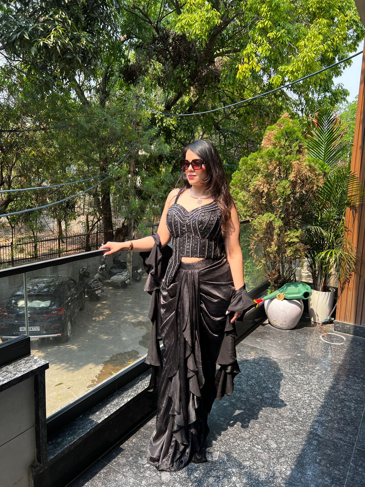 Noir Black Bronze & Beige Sculpt Drape Saree RC561