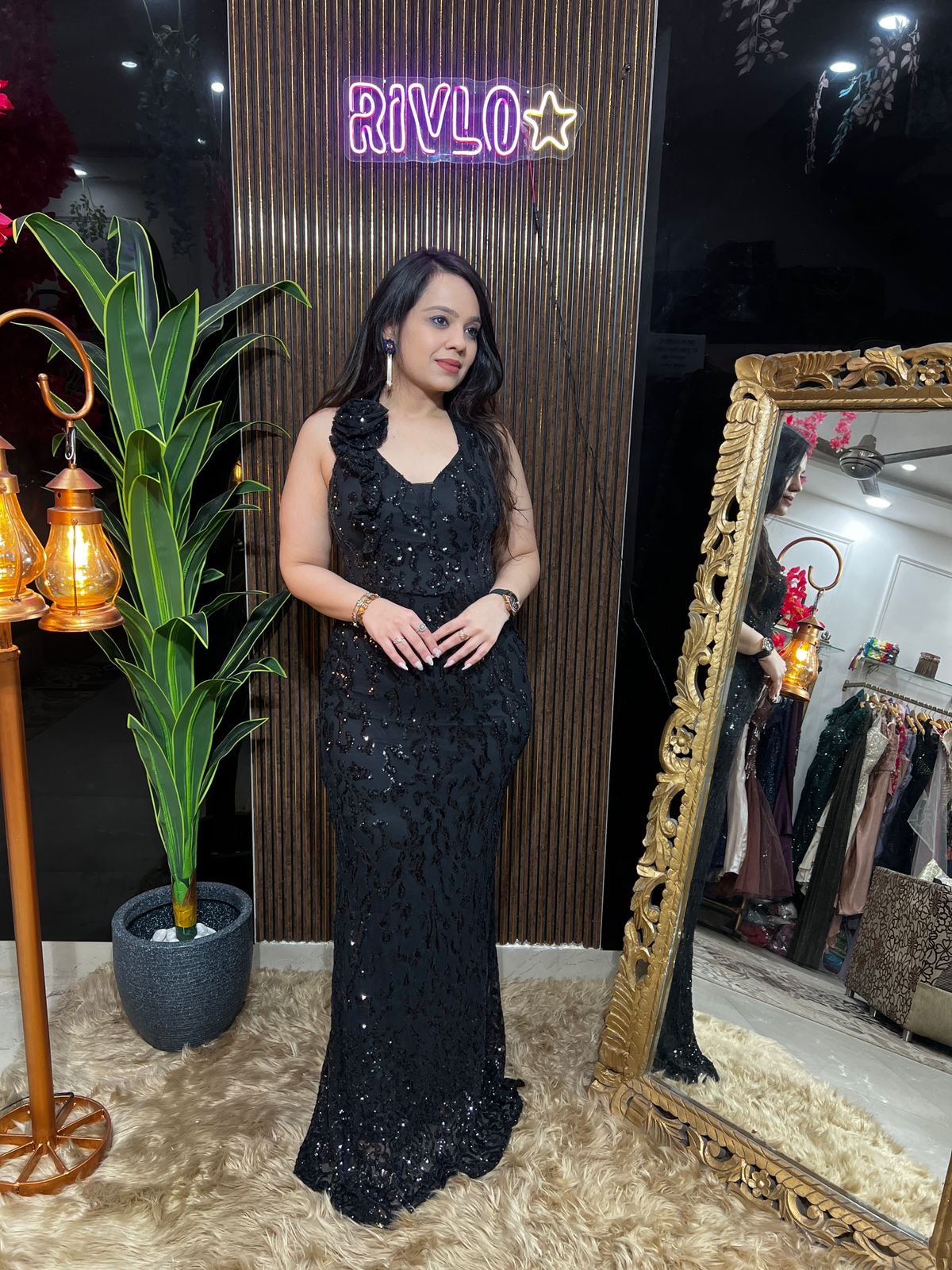 🌙BlacK Flower Sequined Draped Gown 🌙🌙 RC571