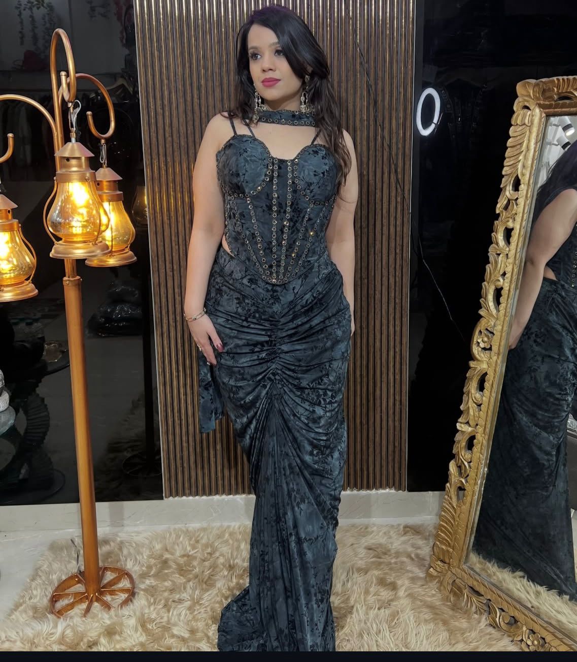 Royale Plum And Black Corset Saree RC580