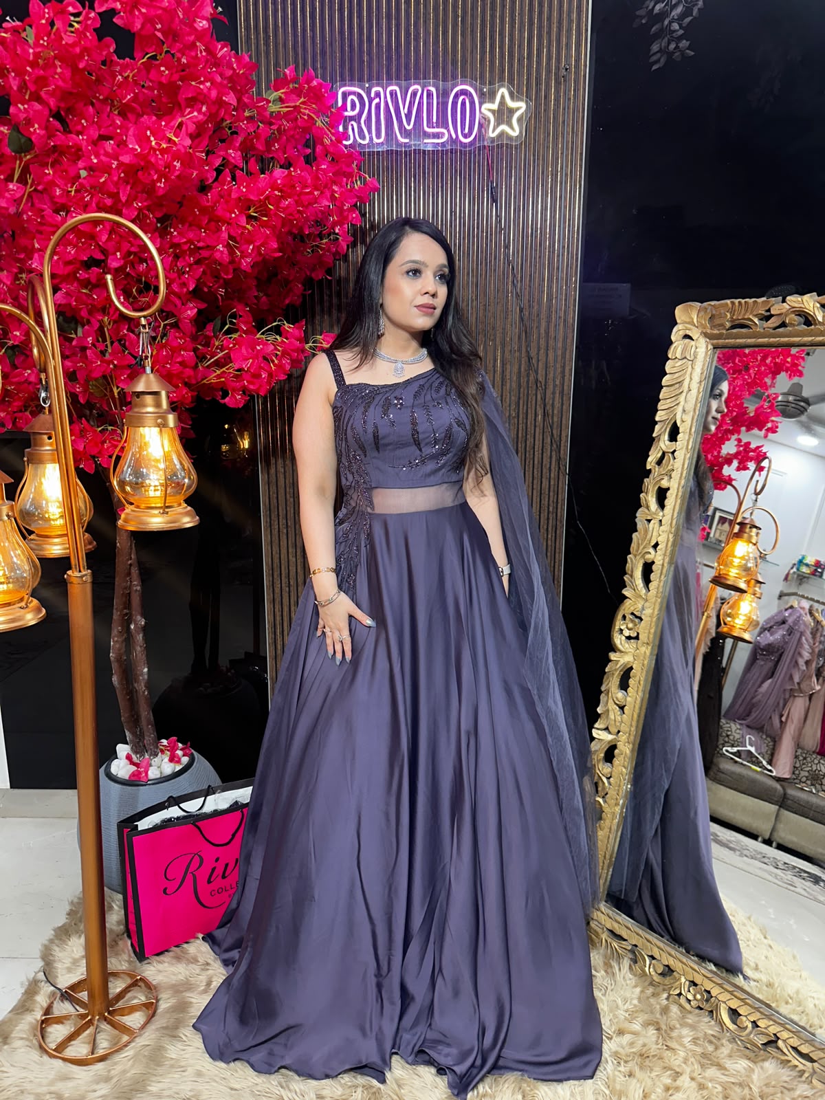 🌙 Black & Mauve Embroidered Gown 🌙 RC593