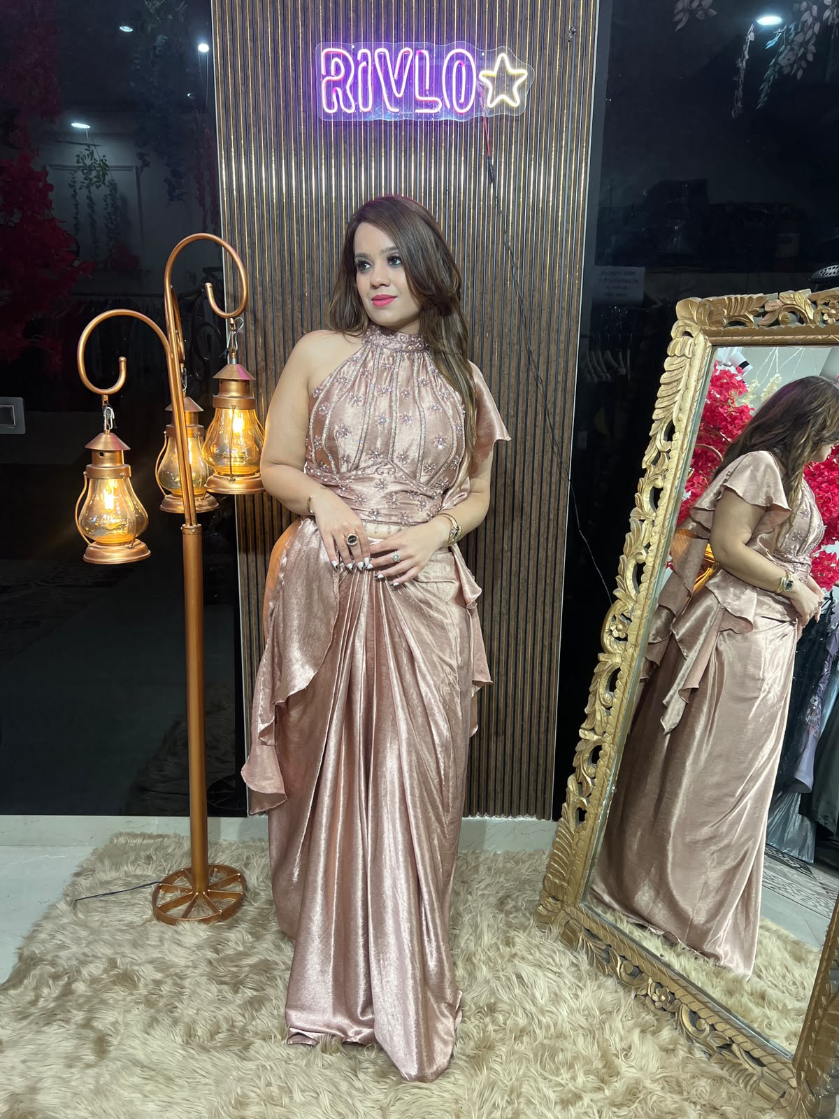 Ivory And Rose Gold Serpentine Embellished Drape Set ✨ RC553