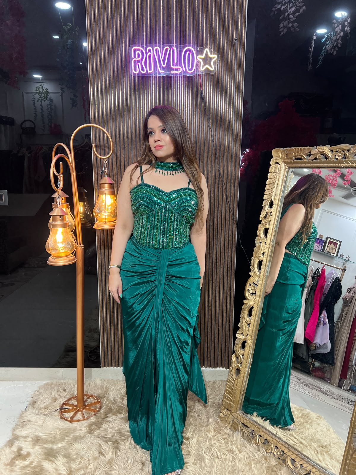 Emerald Luxe Pre-Draped Saree AC127