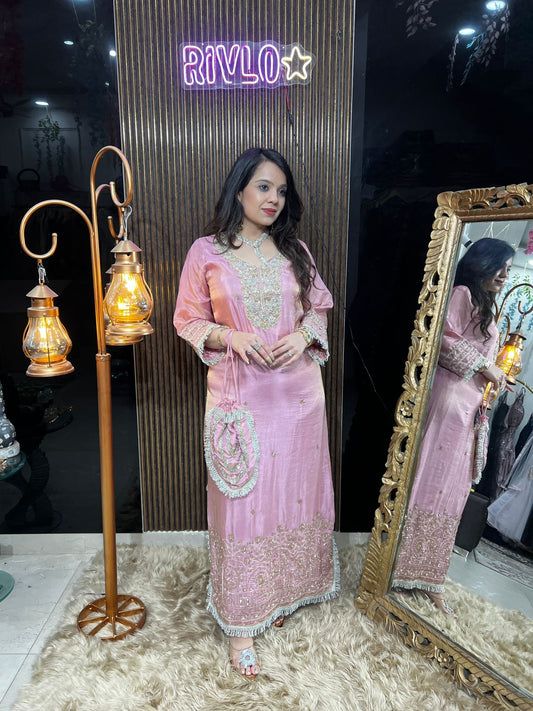 Gulnaar Blush Feran with potli Rc488