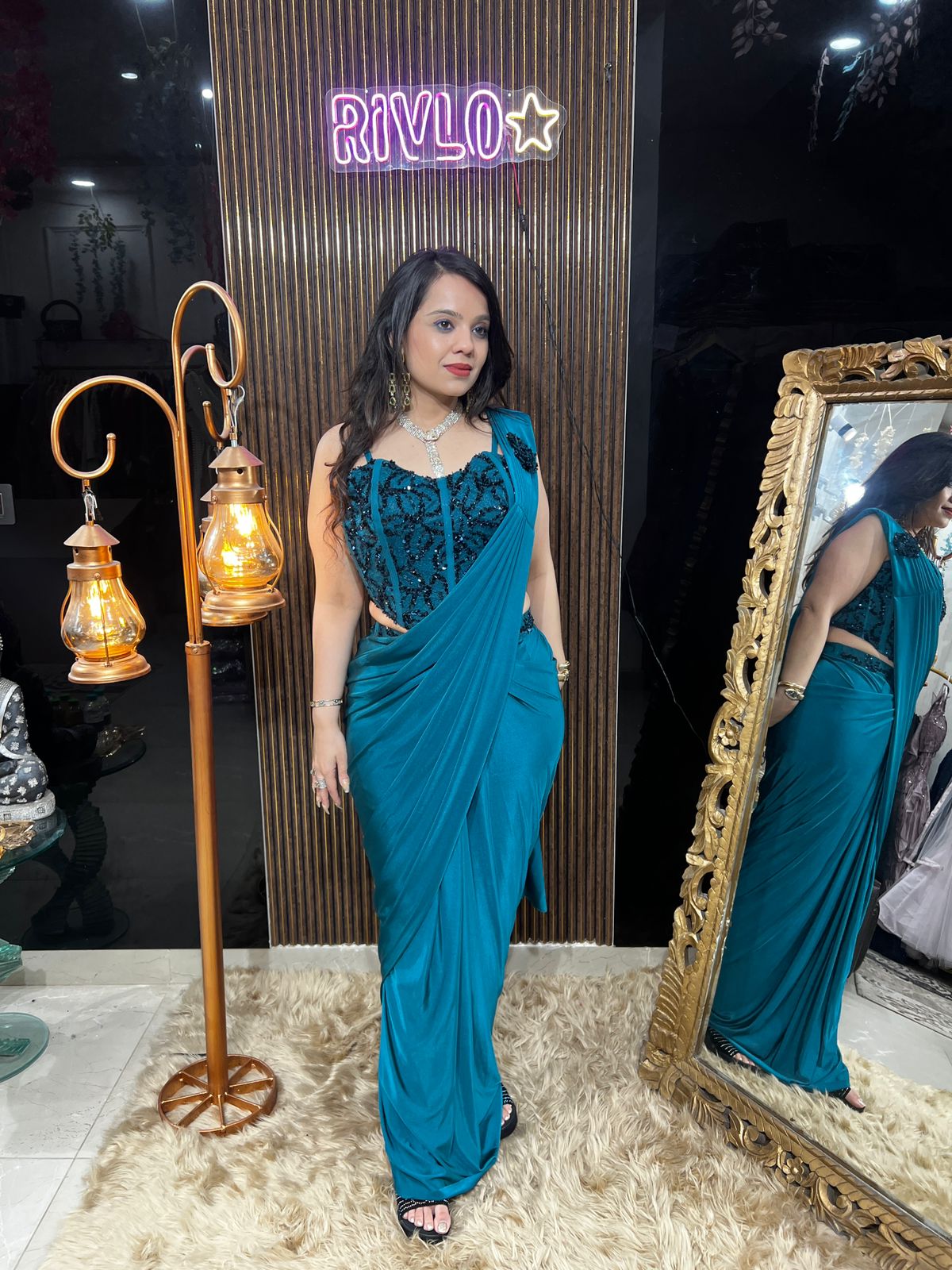 Beige And Teal Blue Draped Saree RC496