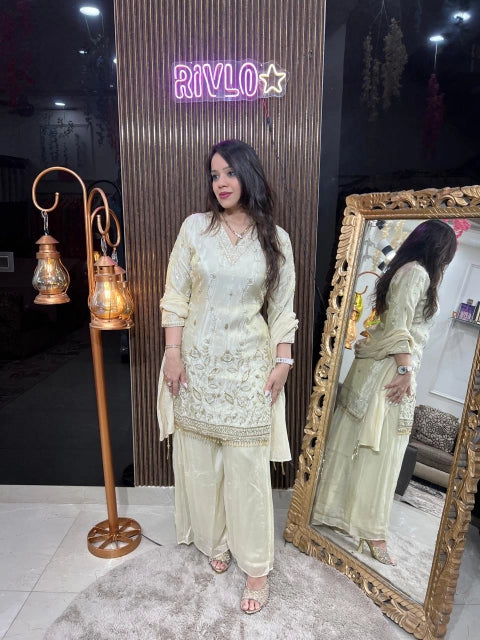 ✨ Elegant Cream Embroidered Suit Set RC229