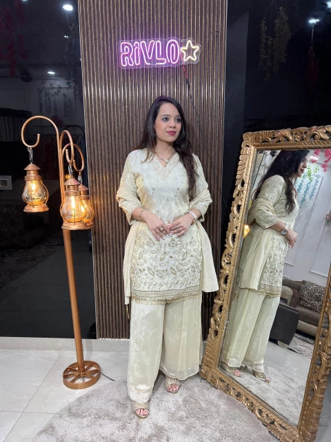 ✨ Elegant Cream Embroidered Suit Set RC229